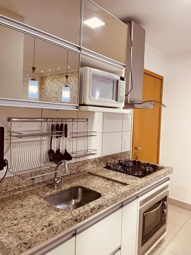 2 Qts.| 4 Hosp. | Ao Lado Do Goiania Shopping Apartment Ngoại thất bức ảnh