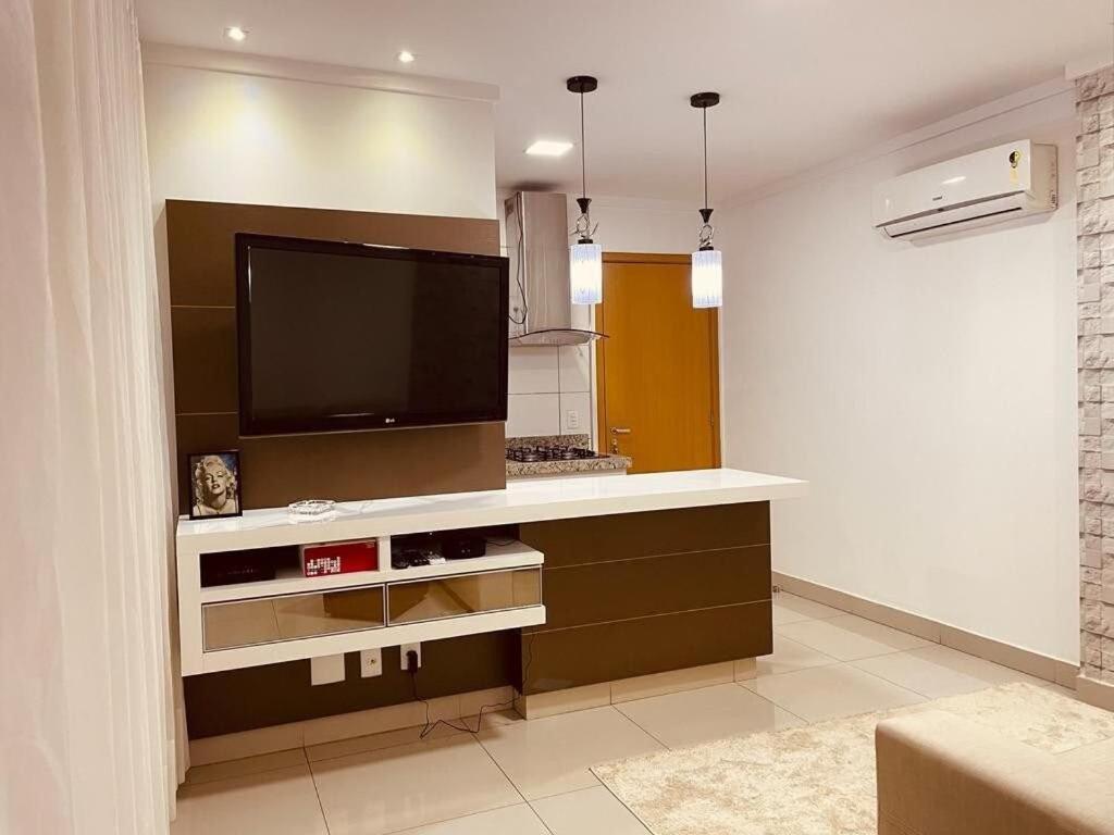 2 Qts.| 4 Hosp. | Ao Lado Do Goiania Shopping Apartment Ngoại thất bức ảnh